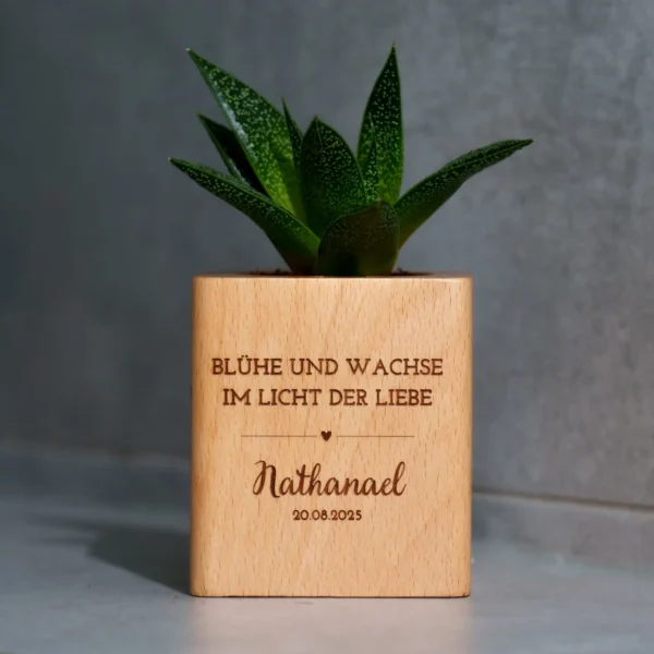 Taufe | Personalisierter Holzblumentopf als Taufgeschenk