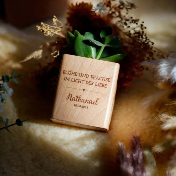 Taufe | Personalisierter Holzblumentopf als Taufgeschenk – Bild 5